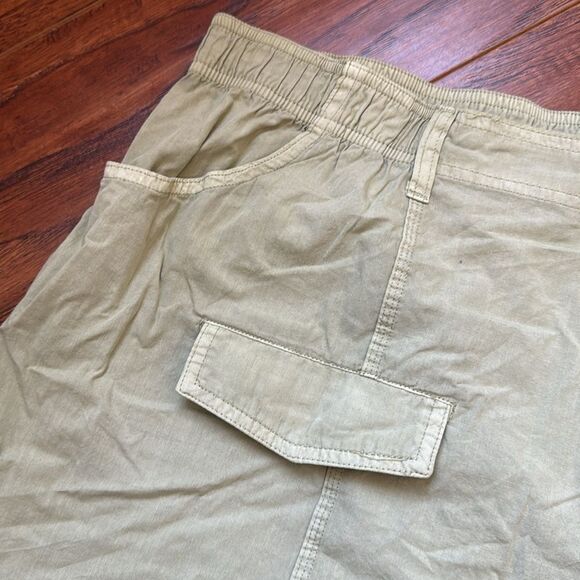 NWT Wild Fable XXL Sage Green Cargo Shorts - Picture 5 of 10